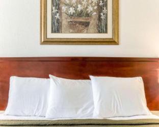 Photo of Bedroom in Lloyd