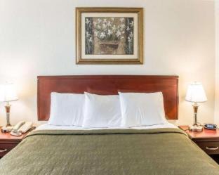 Photo of Bedroom in Lloyd