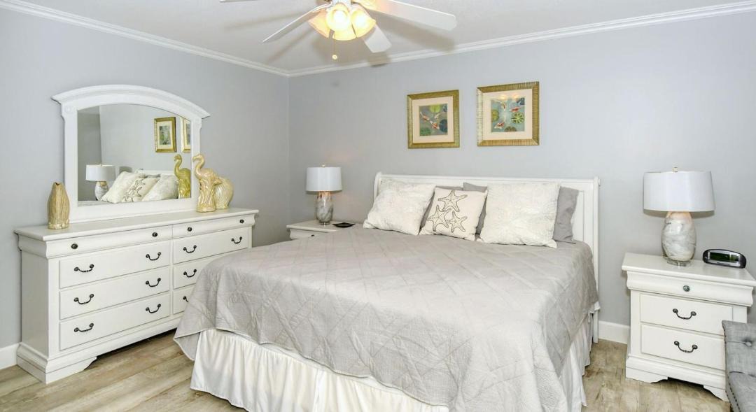 Photo of Bedroom in Longboat Key