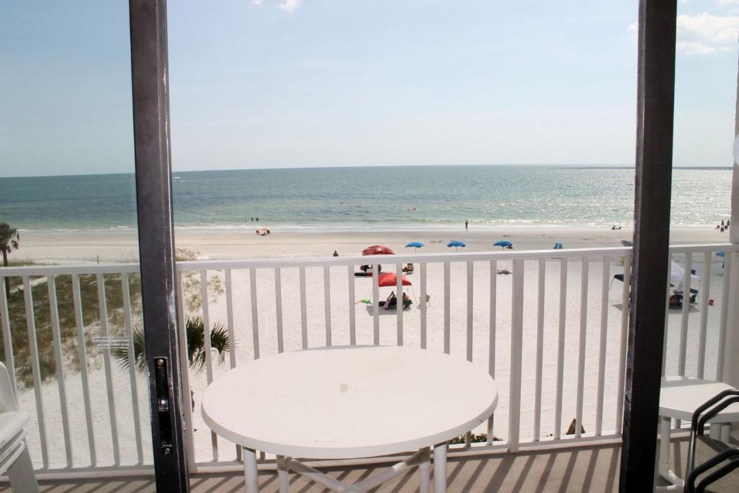 Photo of Patio Balcony in Madeira Beach