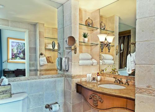 Photo of Bathroom in Country Club Section