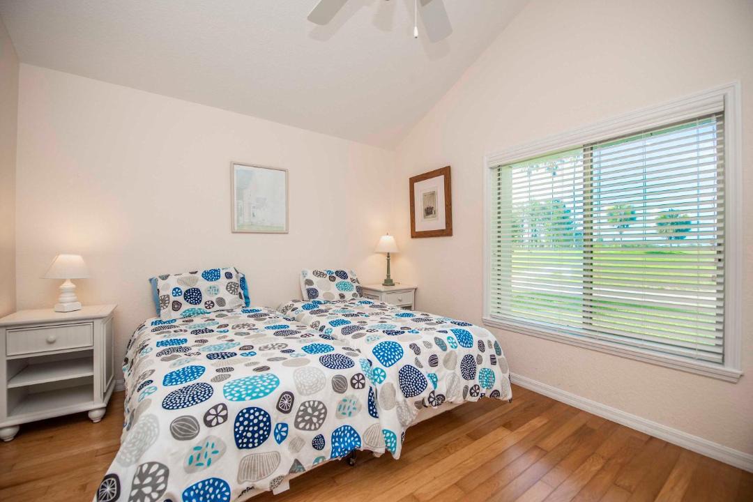 Photo of Bedroom in Groveland