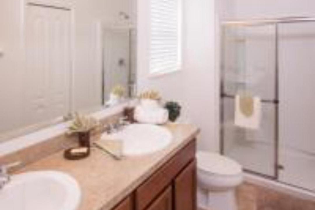 Photo of Bathroom in Cypress Pointe