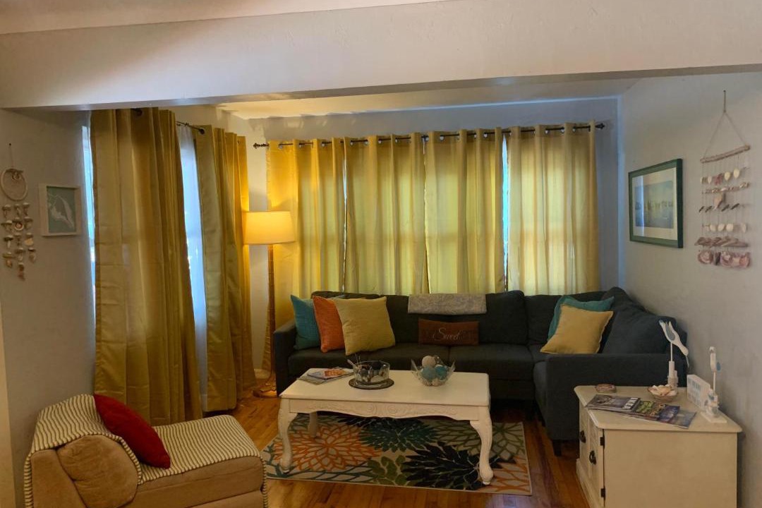Photo of Livingroom in Disston Heights