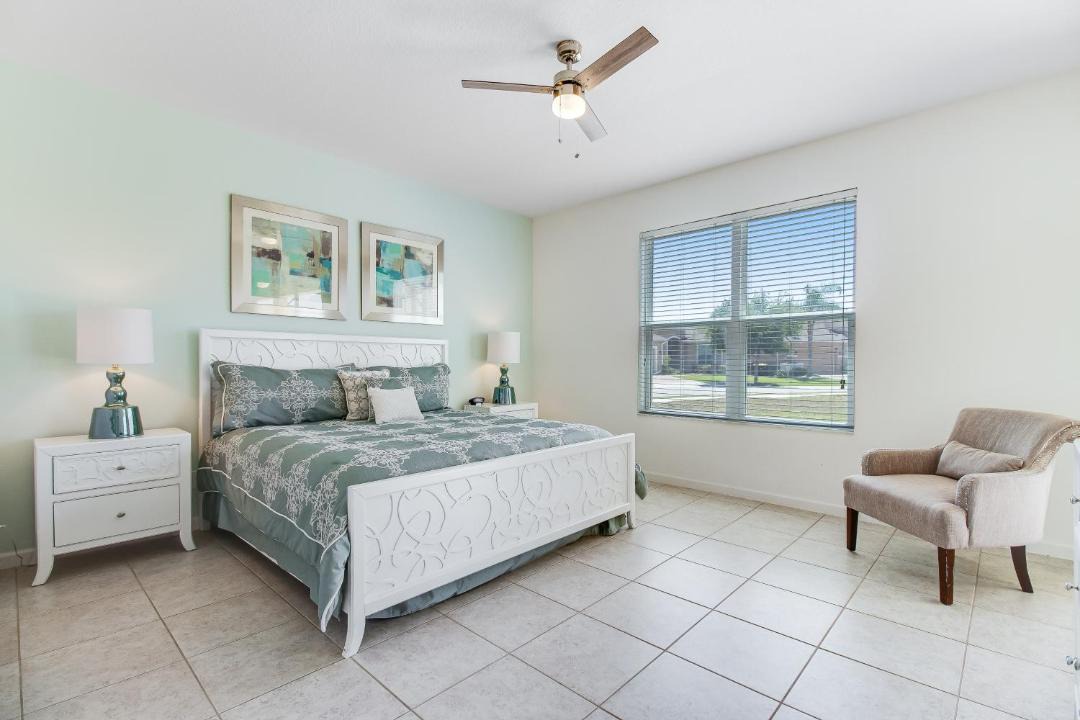 Photo of Bedroom in Watersong