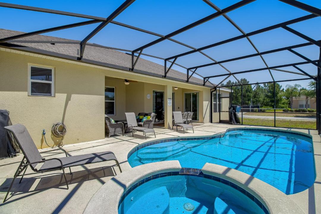 Photo of Patio Balcony in Watersong