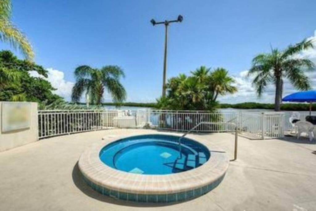 Photo of Outdoor in Ruskin