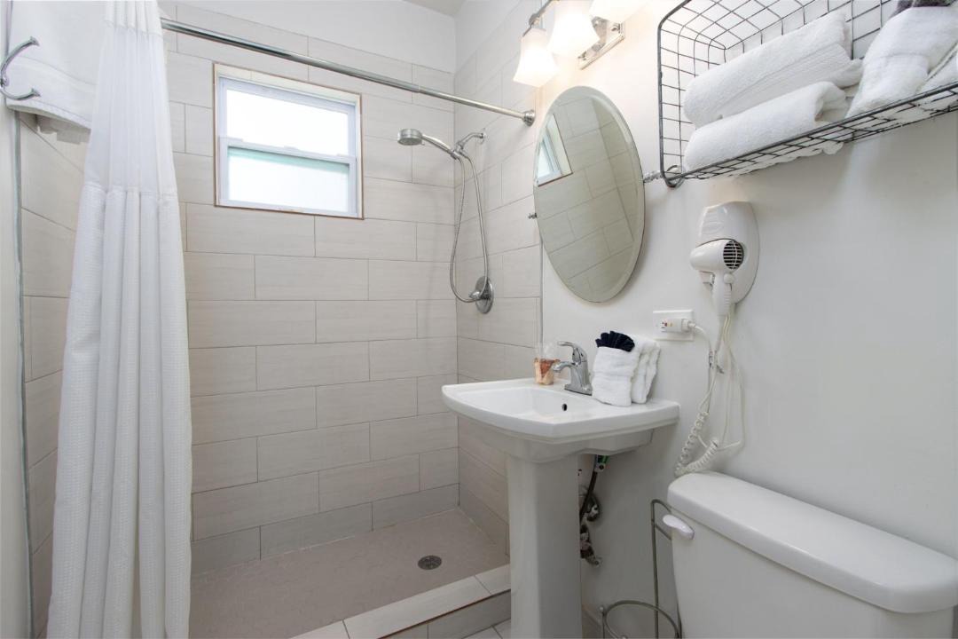 Photo of Bathroom in Clearwater Beach