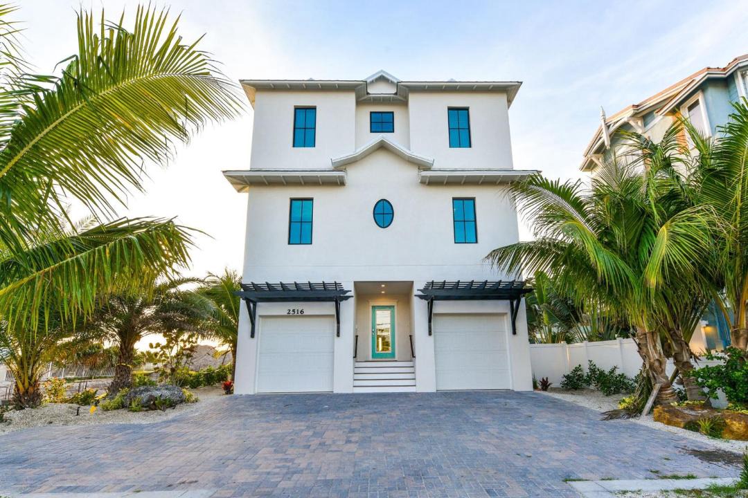 Photo of Buildings in Bradenton Beach