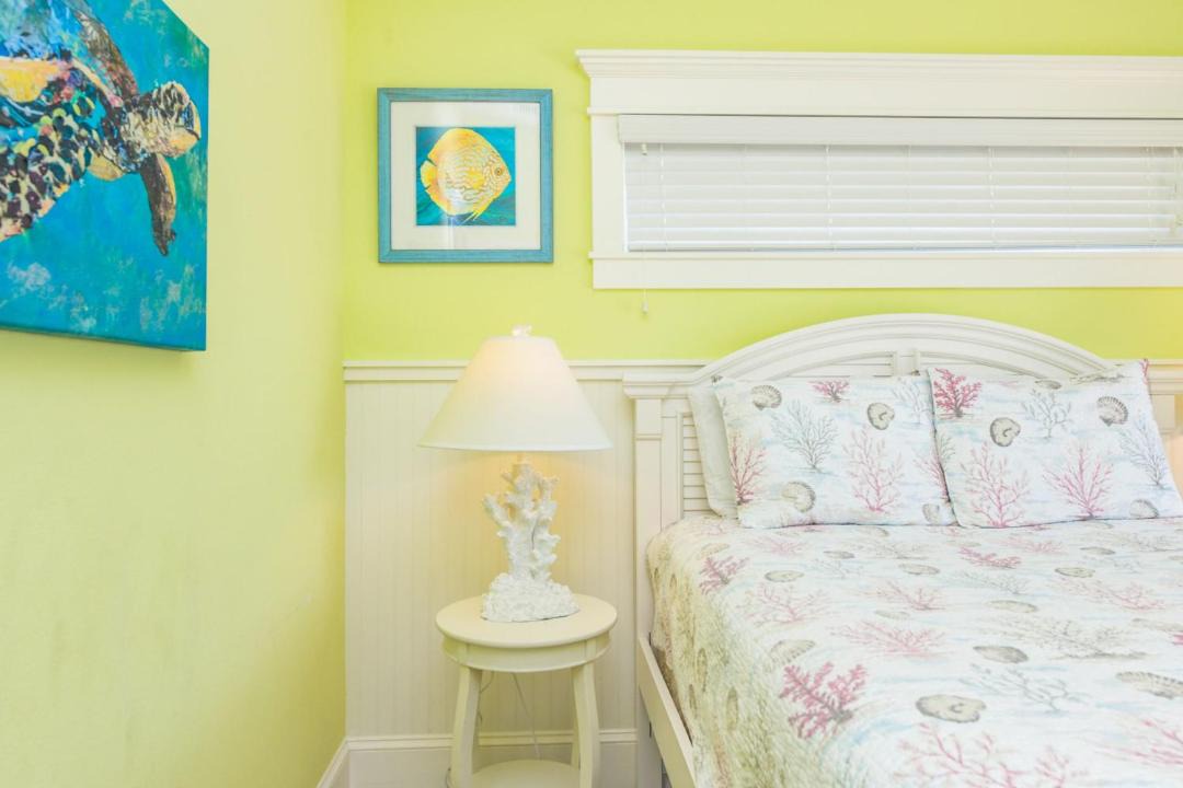 Photo of Bedroom in Holmes Beach