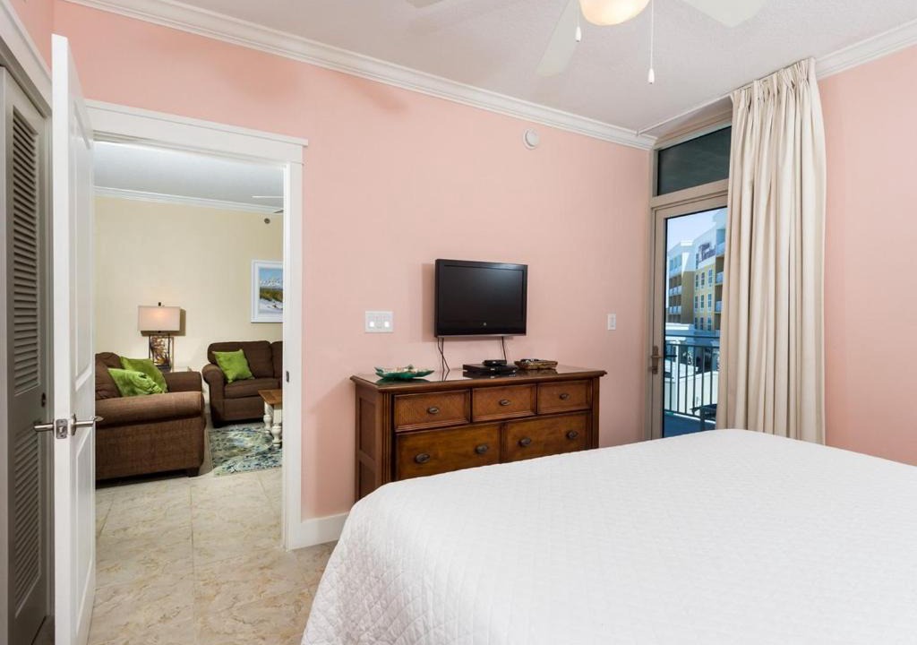 Photo of Bedroom in Fort Walton Beach