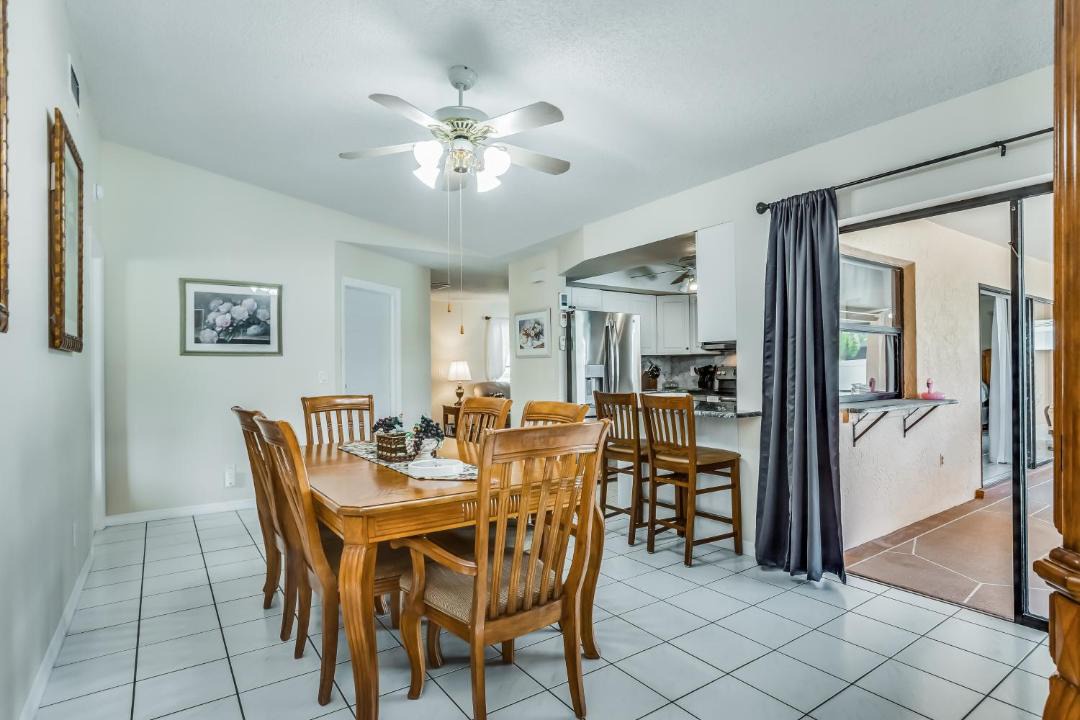 Photo of Livingroom in Pelican