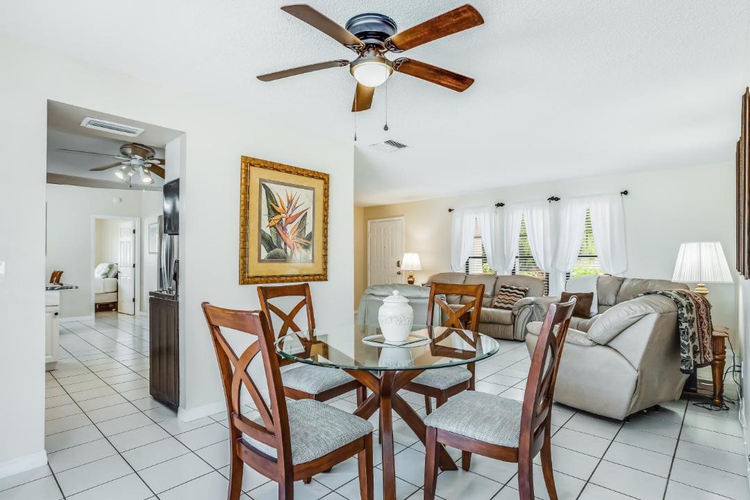 Photo of Livingroom in Pelican