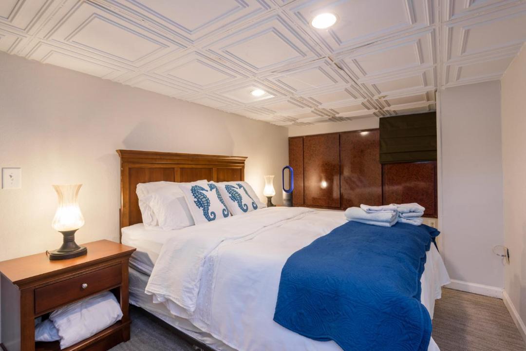 Photo of Bedroom in St. Petersburg - Clearwater