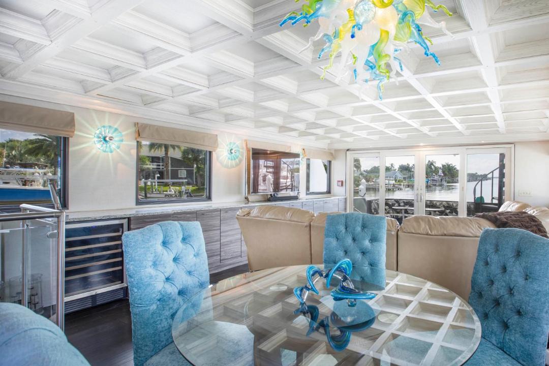 Photo of Livingroom in St. Petersburg - Clearwater