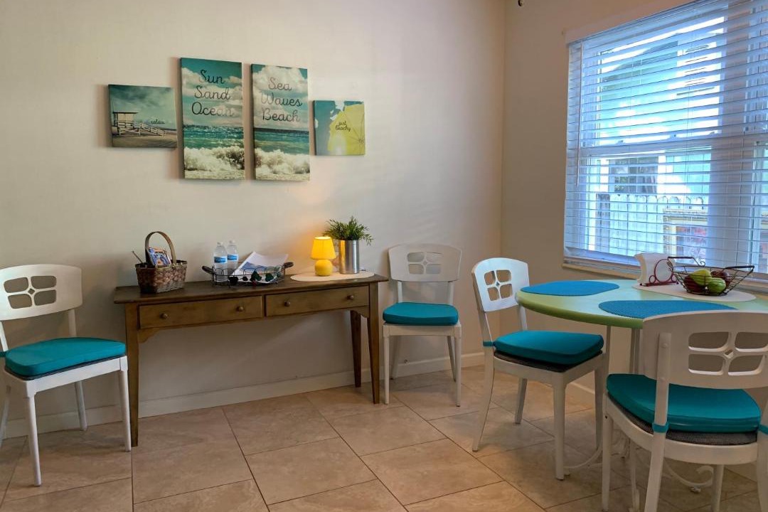Photo of Livingroom in Disston Heights