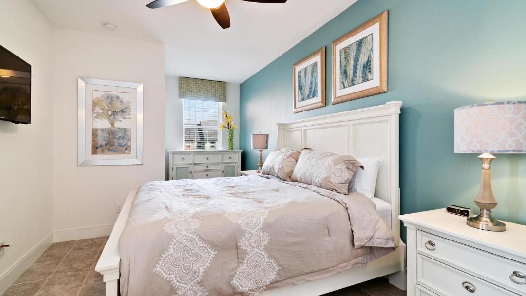 Photo of Bedroom in Davenport