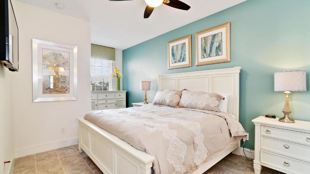 Photo of Bedroom in Davenport