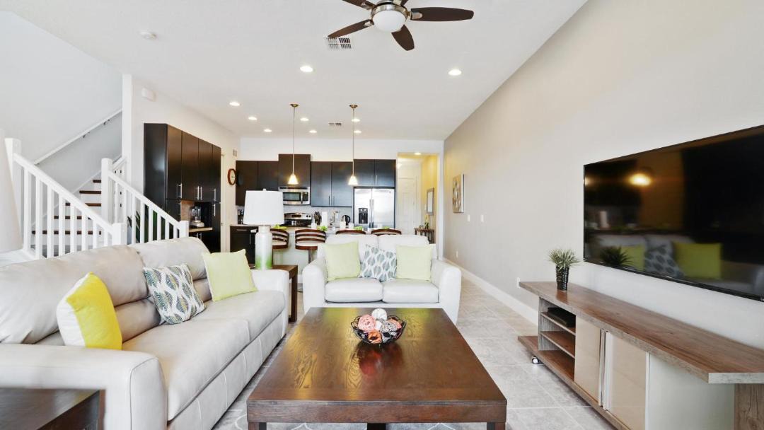 Photo of Livingroom in Davenport