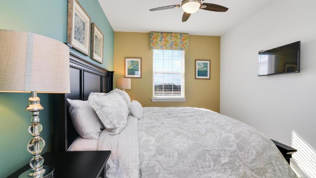 Photo of Bedroom in Davenport