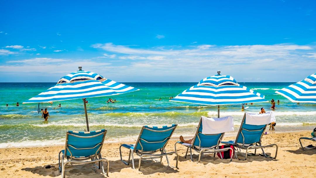 Photo of Outdoor in Hallandale Beach