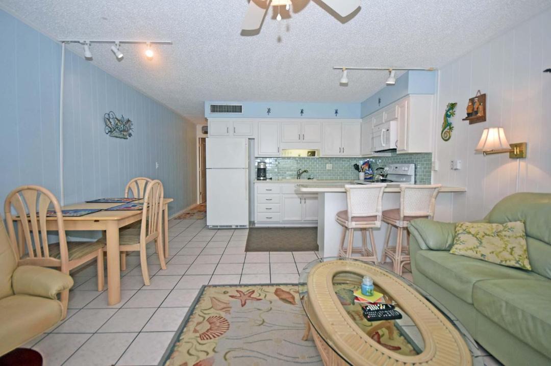 Photo of Livingroom in Englewood
