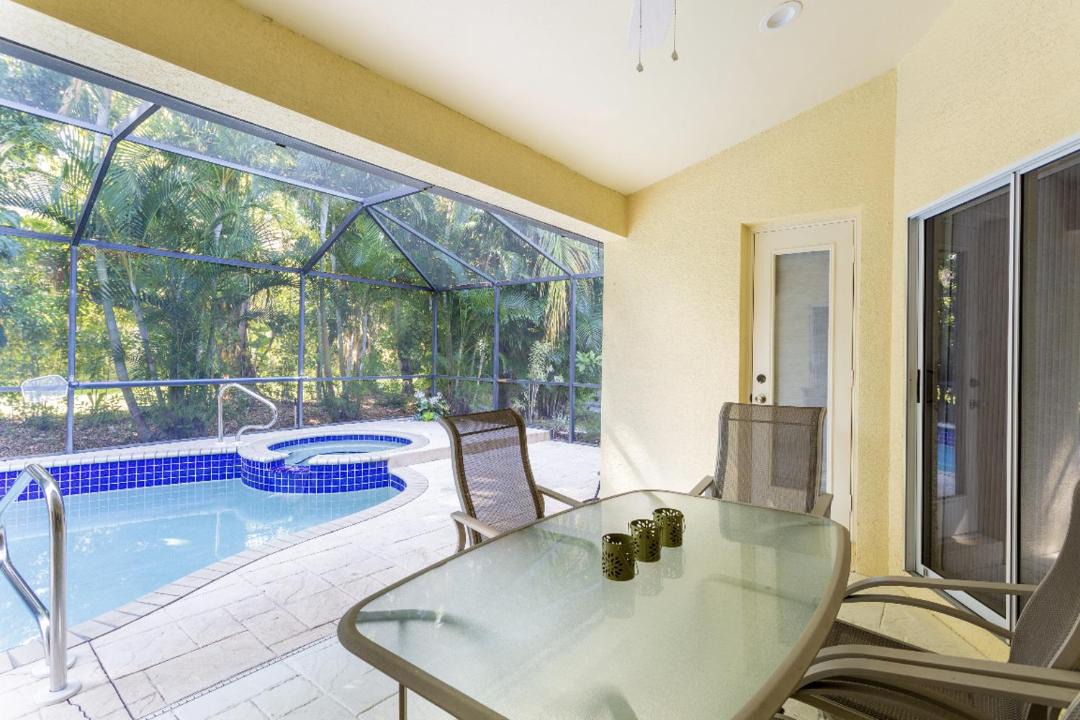 Photo of Patio Balcony in Fountain Lakes