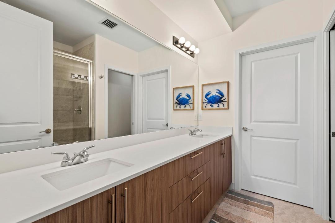 Photo of Bathroom in Majestic Palms