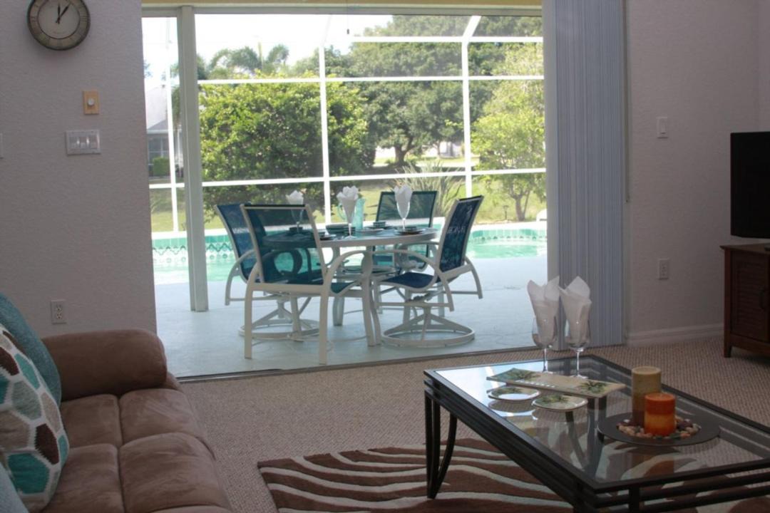 Photo of Livingroom in White Marsh