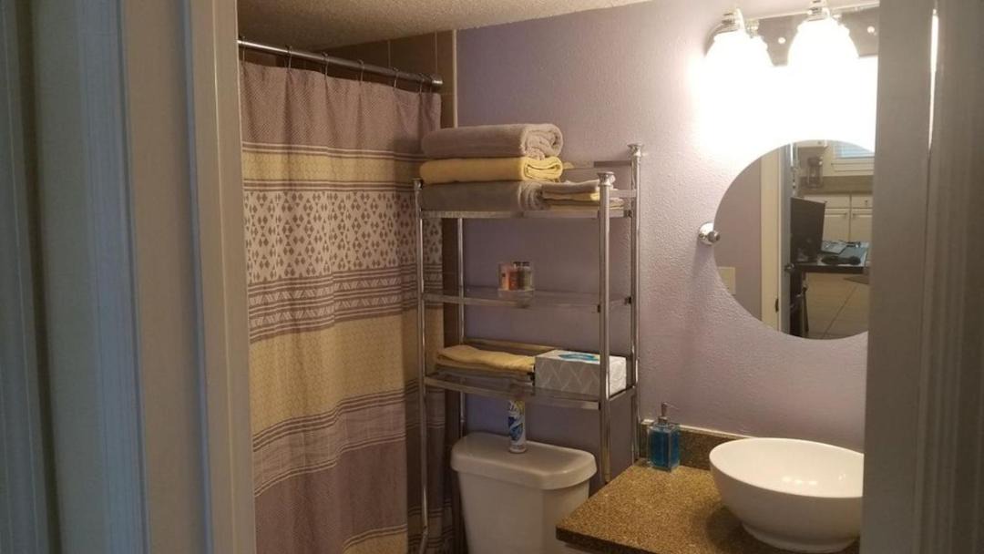 Photo of Bathroom in Treasure Island
