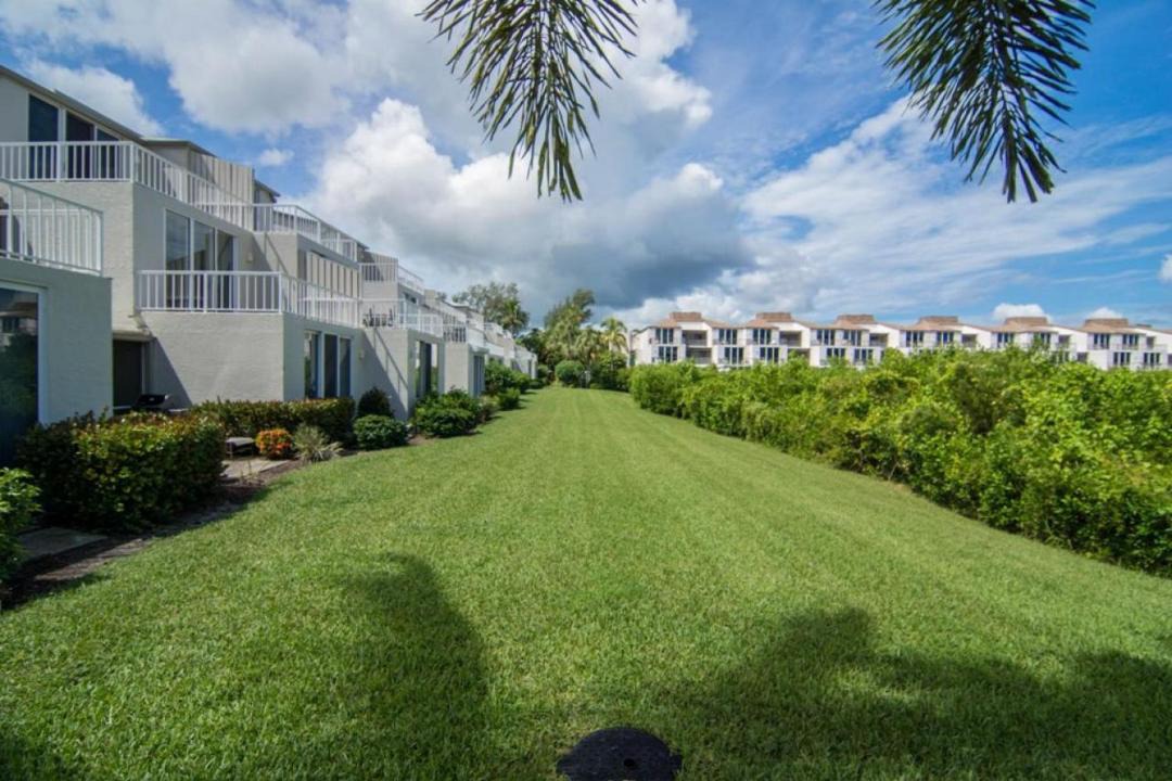 Photo of Buildings in Sanibel