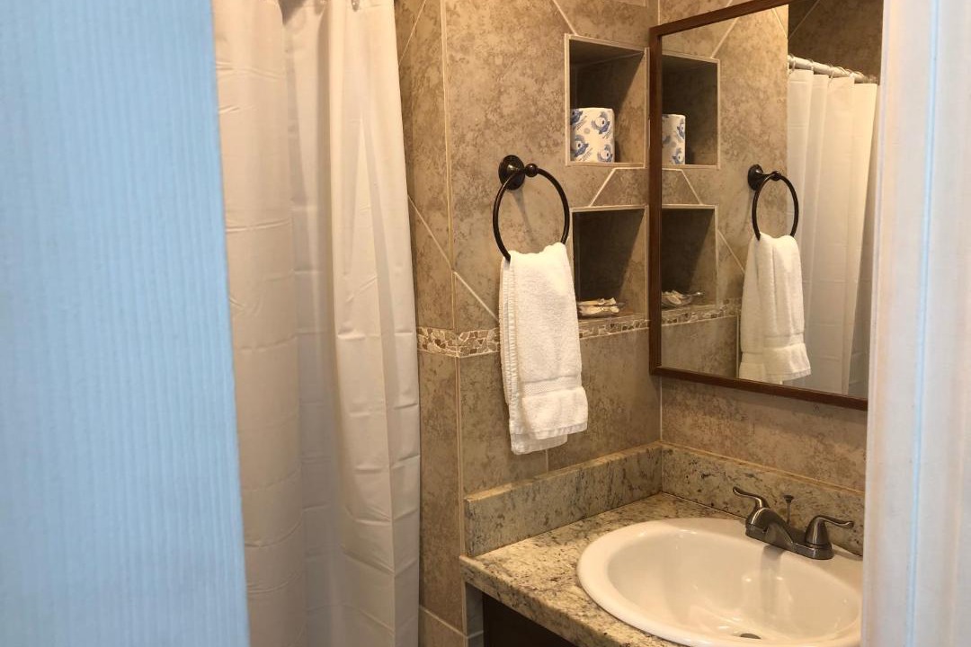 Photo of Bathroom in Douglas