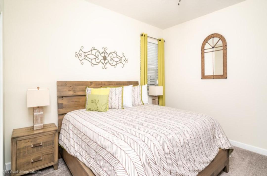 Photo of Bedroom in Davenport
