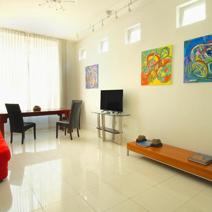 Photo of Livingroom in Northeast Coconut Grove