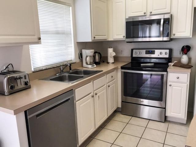 Photo of Kitchen in Haines City