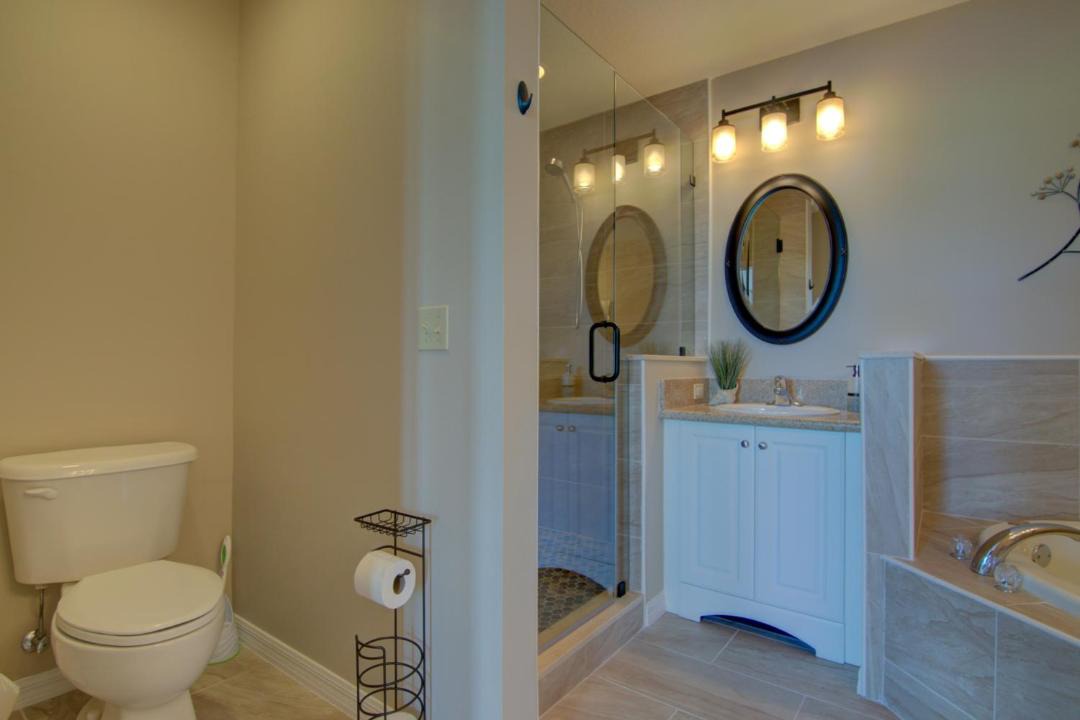 Photo of Bathroom in Naples