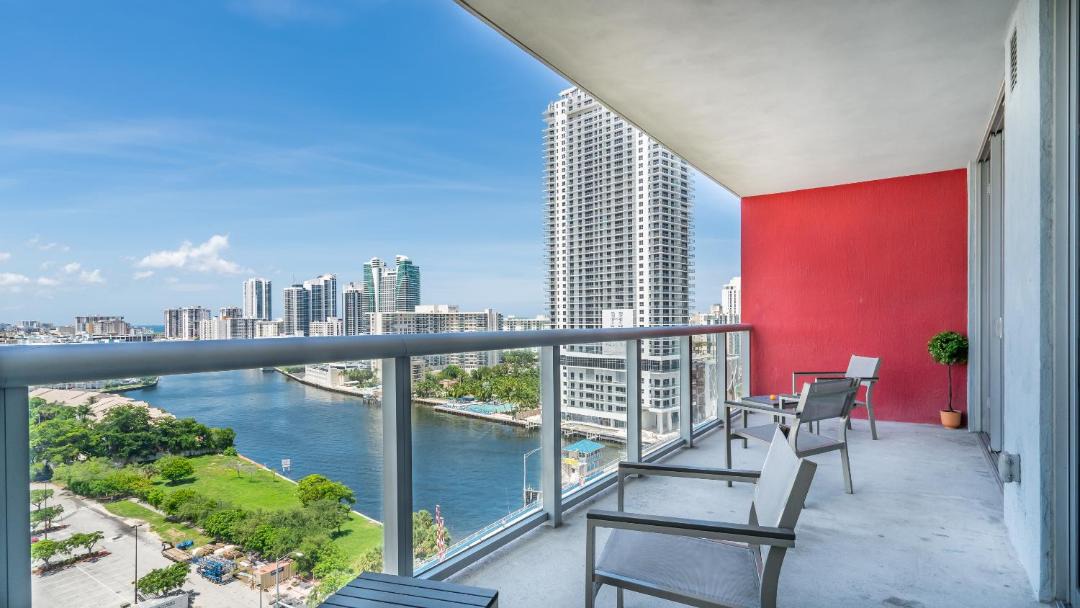 Photo of Patio Balcony in Hallandale Beach