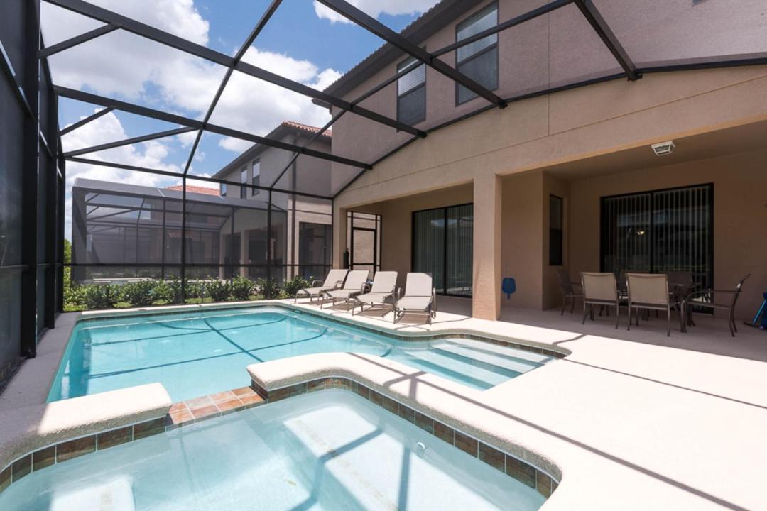 Photo of Outdoor in Loughman