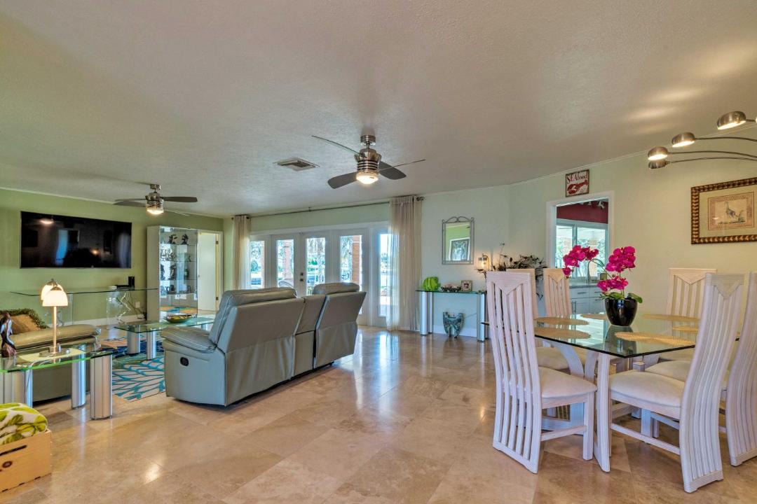 Photo of Others in Dixie Shores