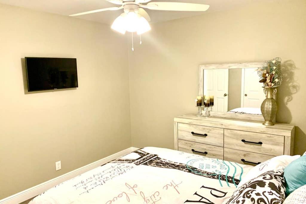 Photo of Bedroom in Davis Islands