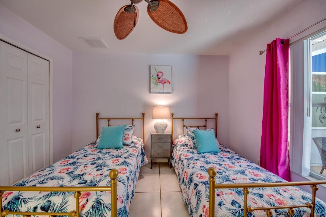 Photo of Bedroom in Pelican