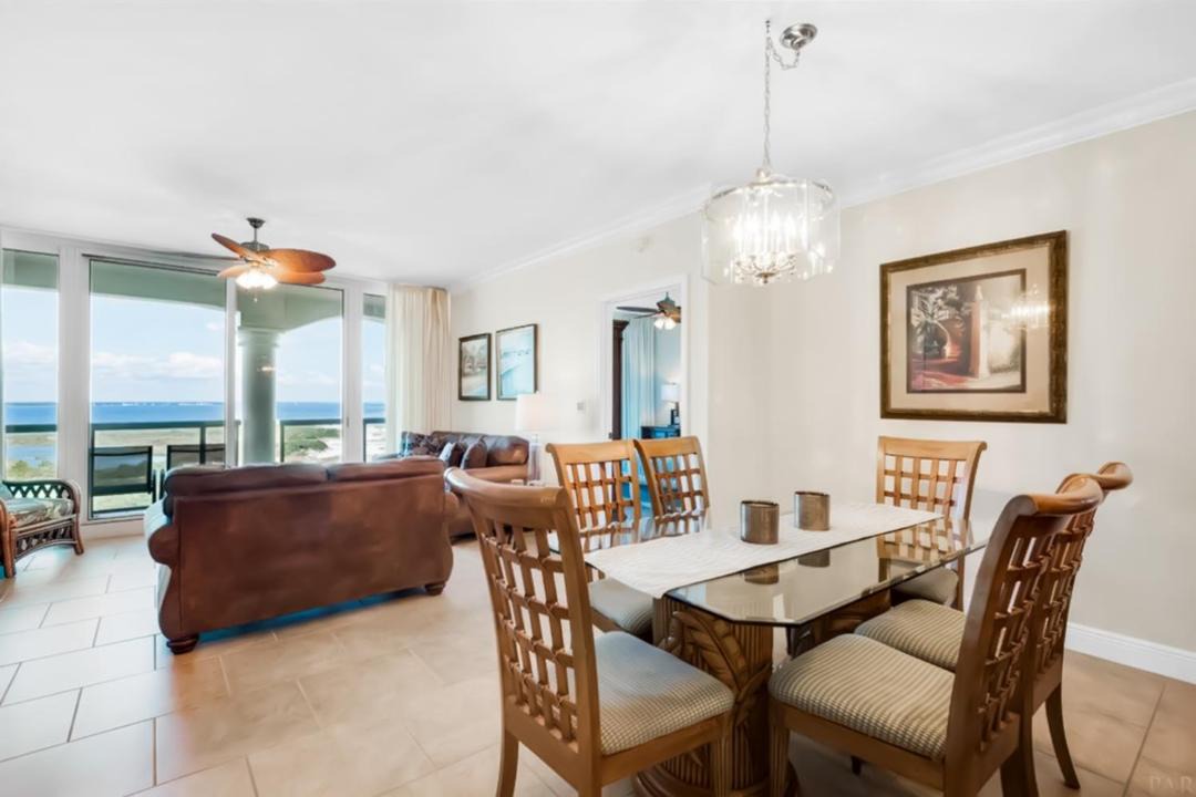 Photo of Livingroom in Pensacola Beach