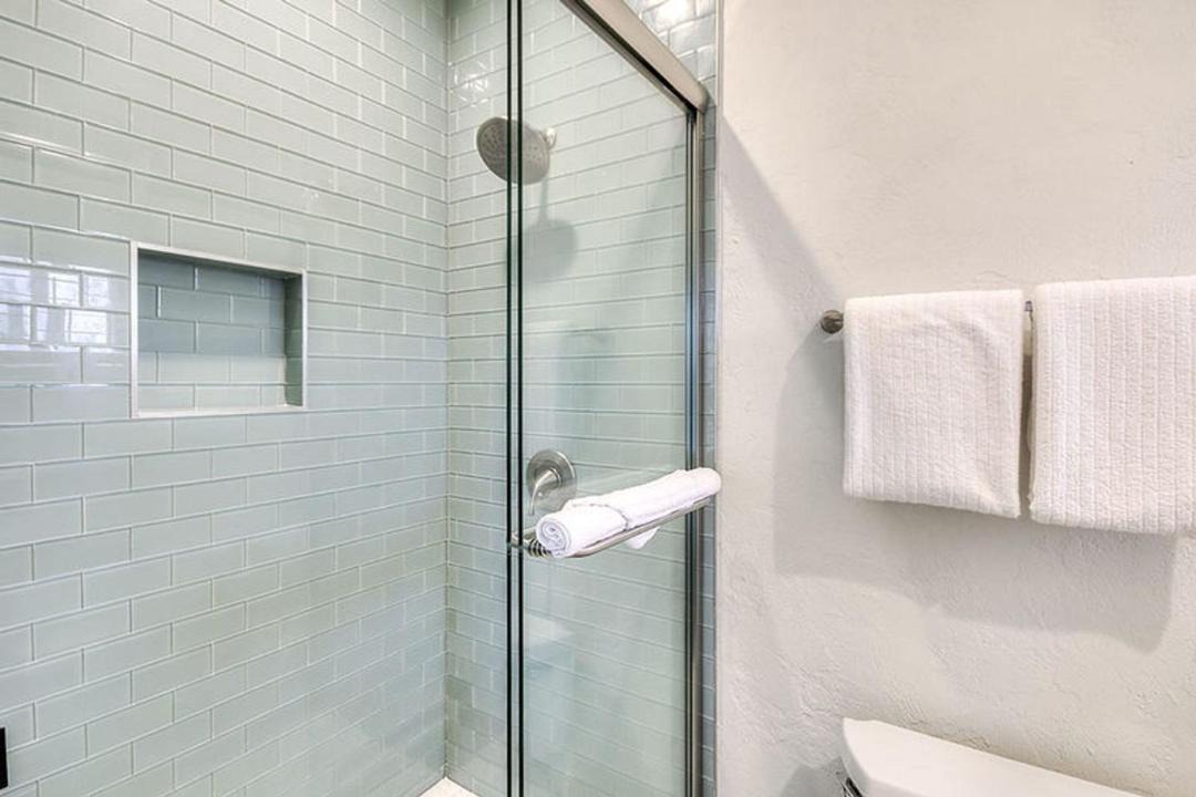 Photo of Bathroom in Dune Allen Beach