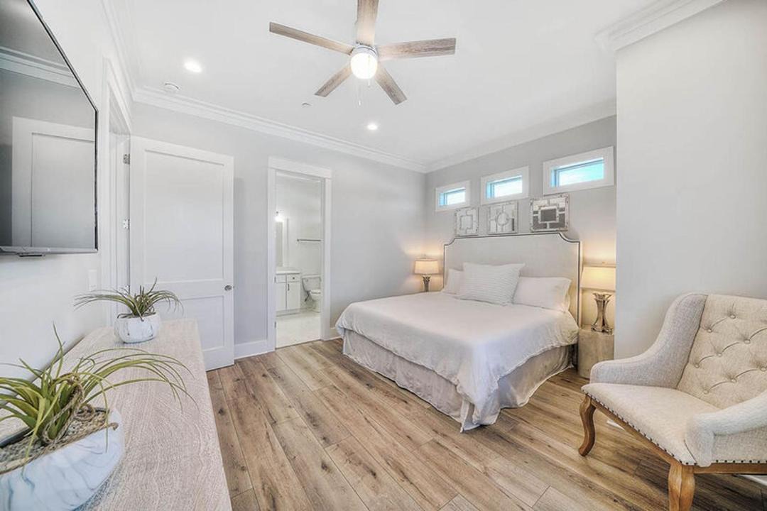 Photo of Bedroom in Gulf Pines