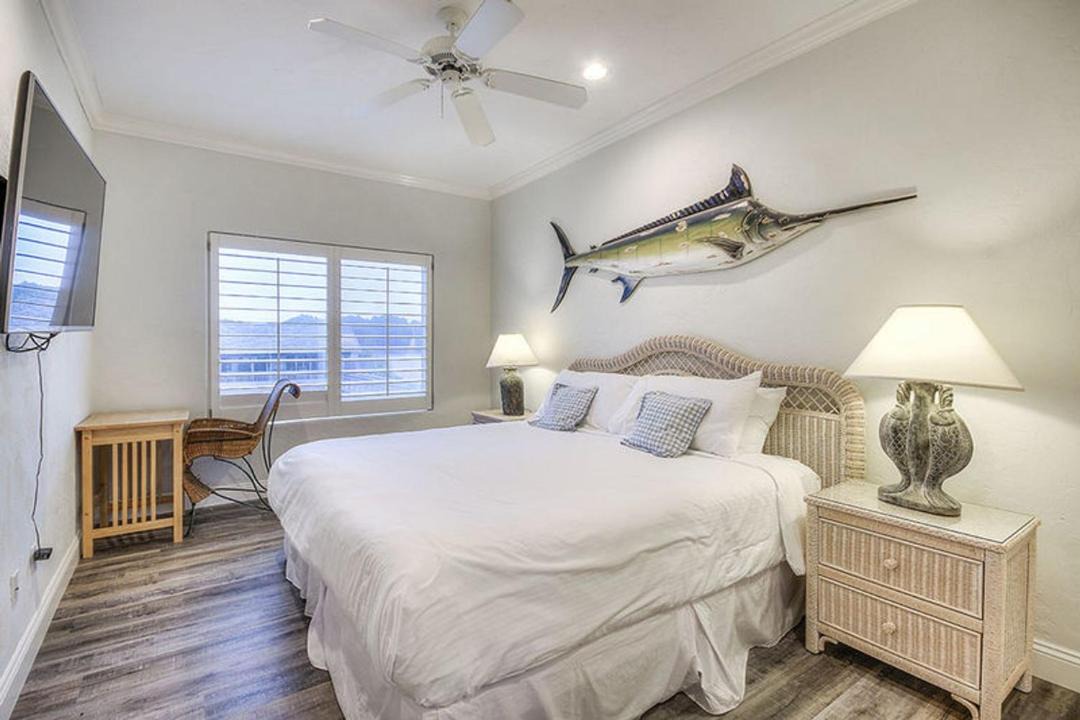 Photo of Bedroom in Dune Allen Beach