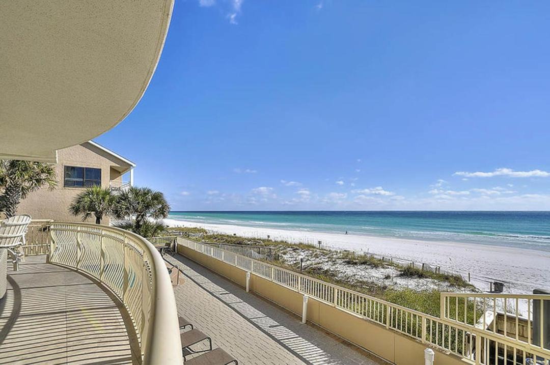 Photo of Patio Balcony in Crystal Beach
