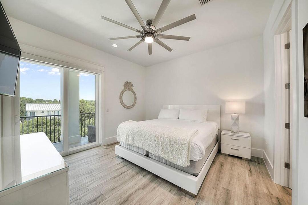 Photo of Bedroom in Dune Allen Beach