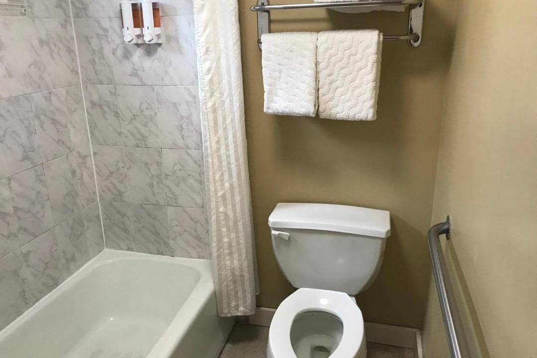 Photo of Bathroom in Immokalee