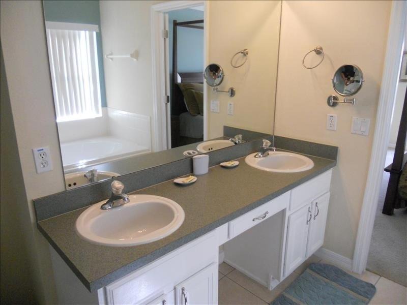 Photo of Bathroom in West Haven