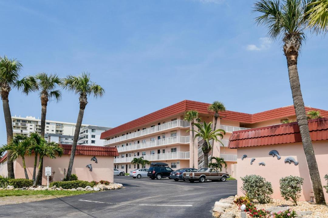 Photo of Buildings in Cocoa Beach